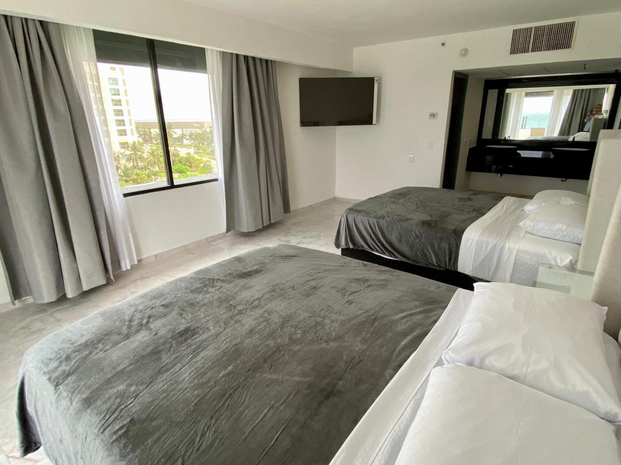 Condo In Ocean Front Resort Cancún Pokój zdjęcie